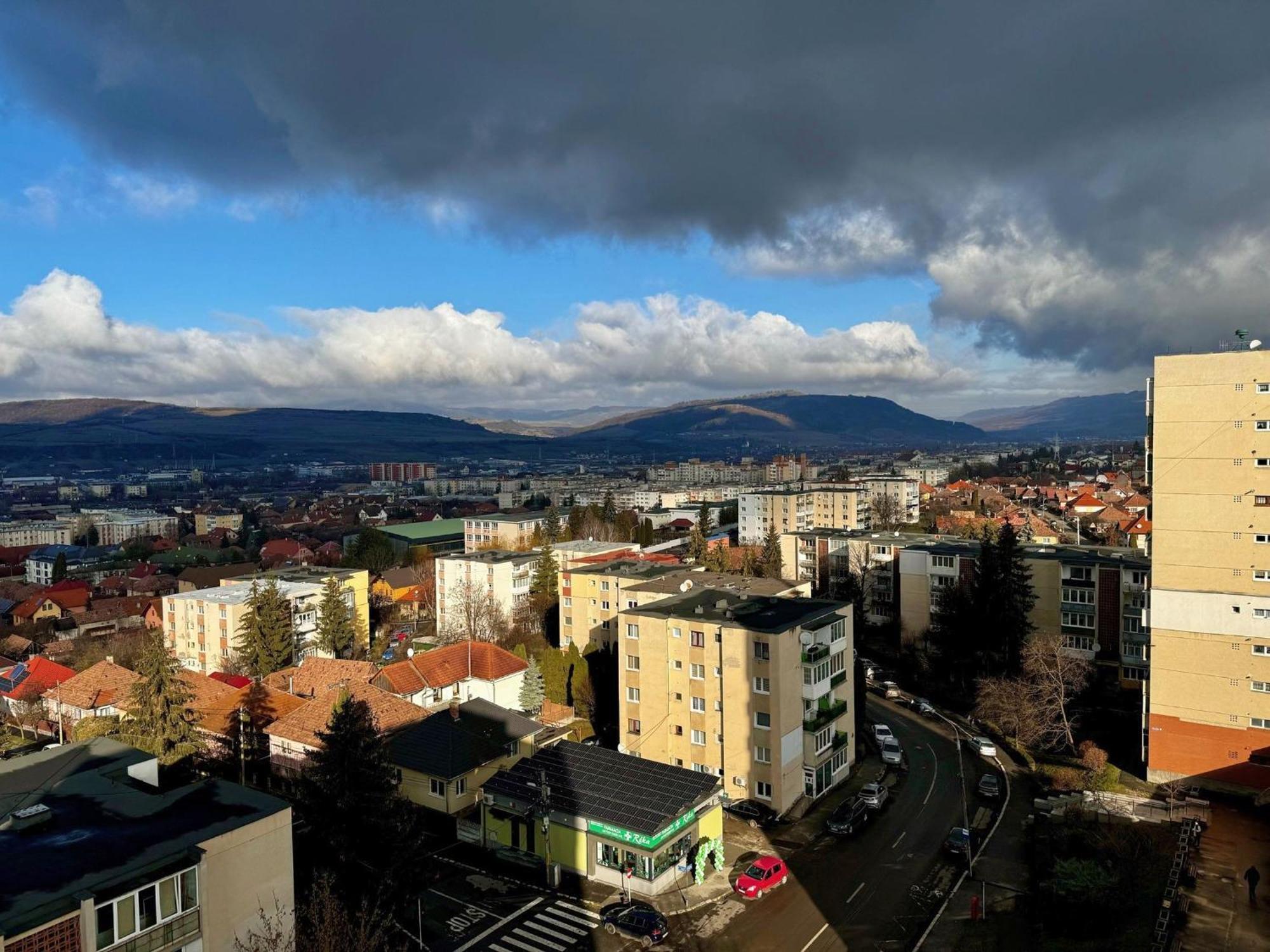 Panoramic Apartment Odorheiu Secuiesc Exterior photo